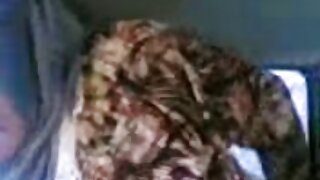 Երկու թխահեր ցուցադր ...